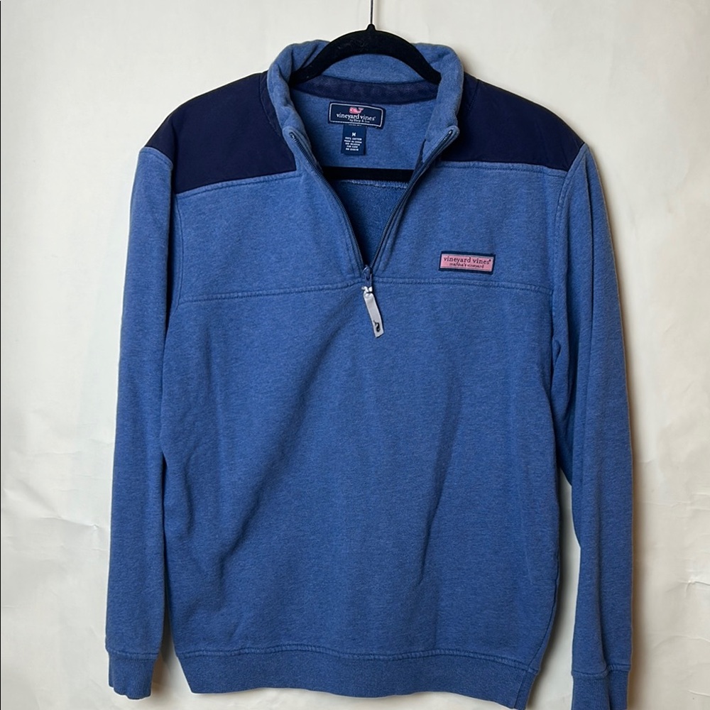 Vineyard Vines Blue Zip Up Sweater with Contrast Design
